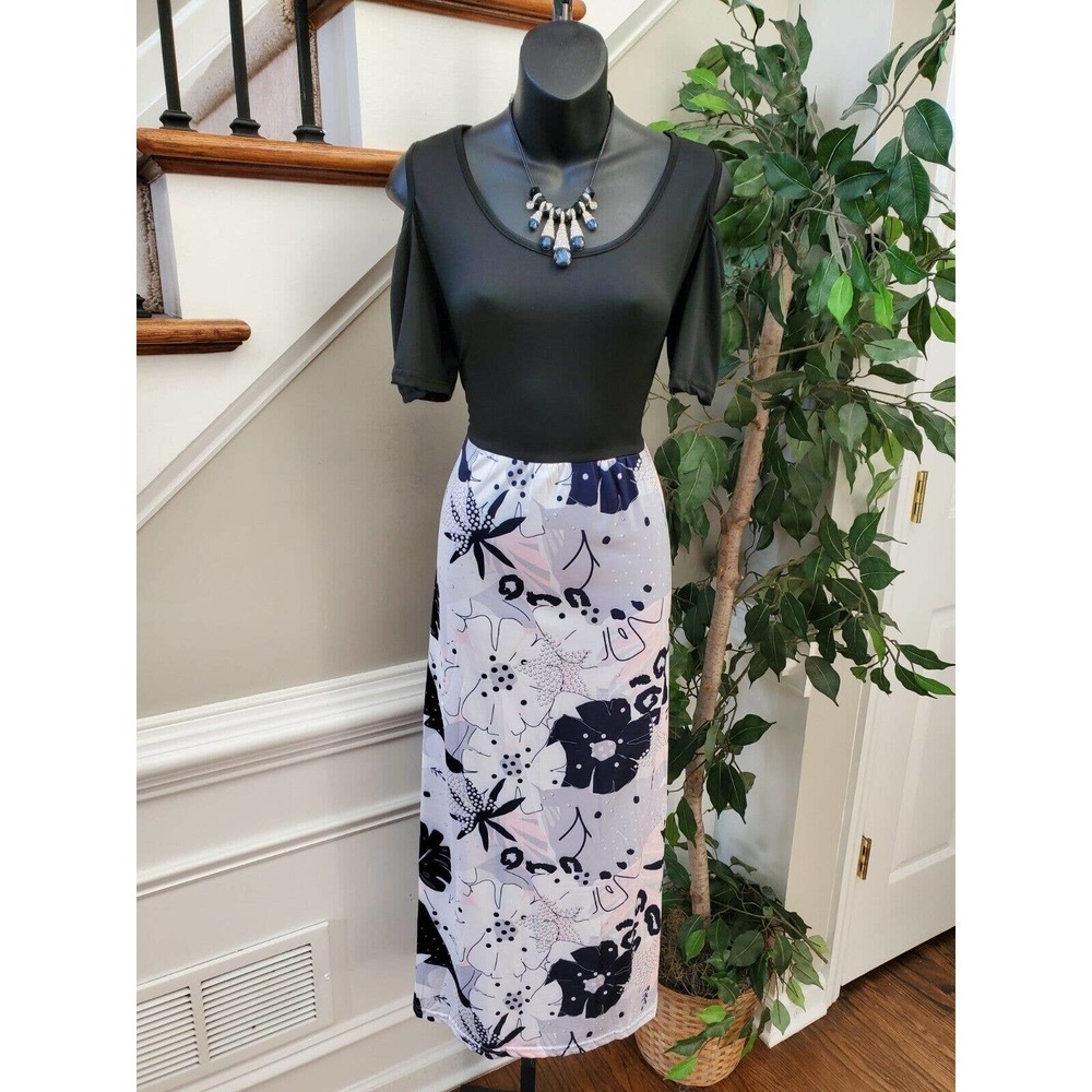 Black & White Floral Women's Polyester Round Neck Short Sleeve Long Maxi Dress S